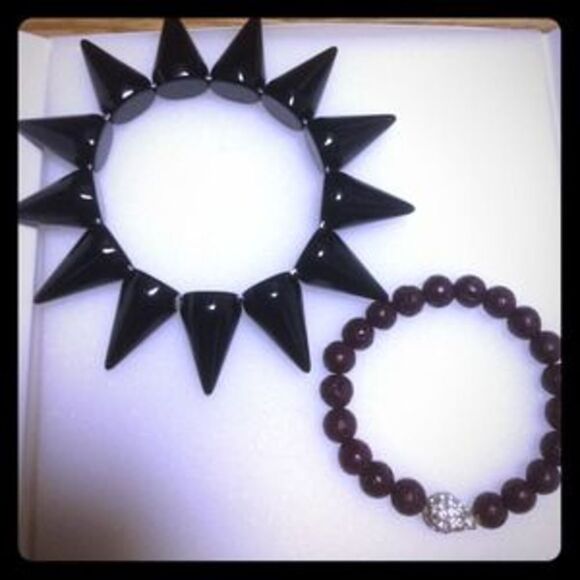 Stretch bracelets set of 2 - Picture 1 of 4